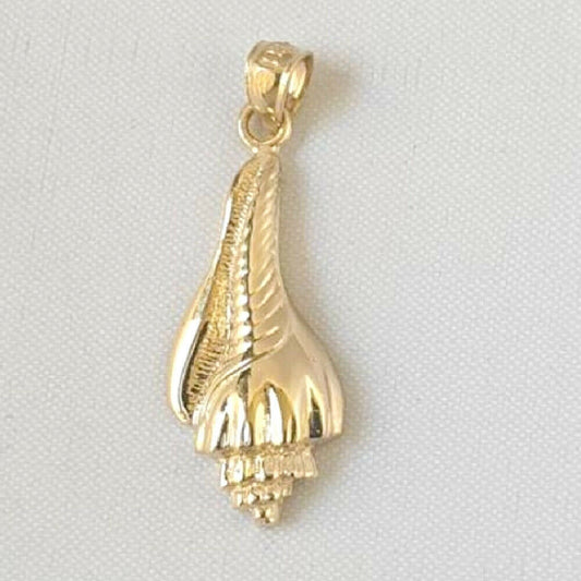 14K Yellow Gold Conch Shell Pendant