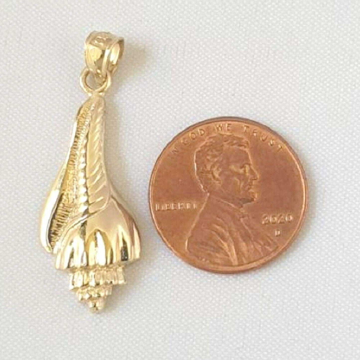 14K Yellow Gold Conch Shell Pendant