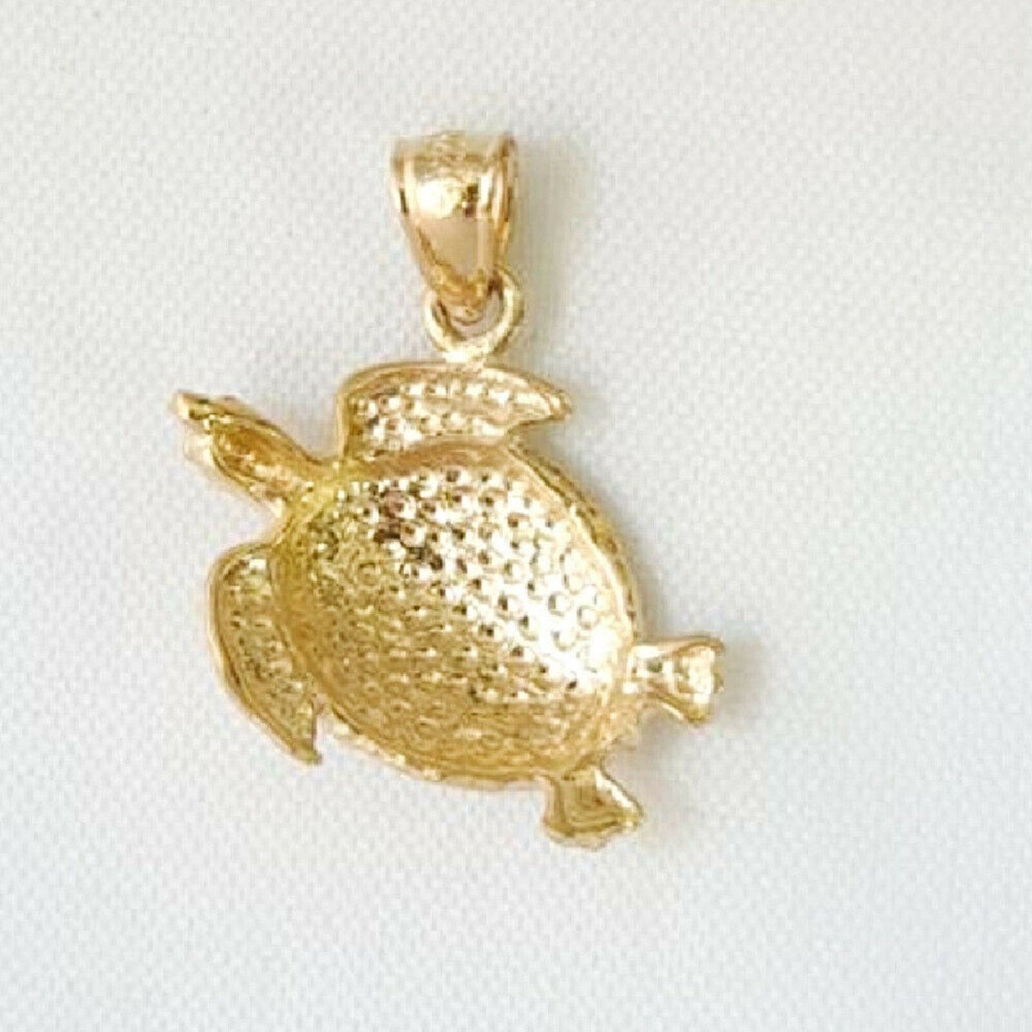 14K Yellow Gold Turtle Pendant