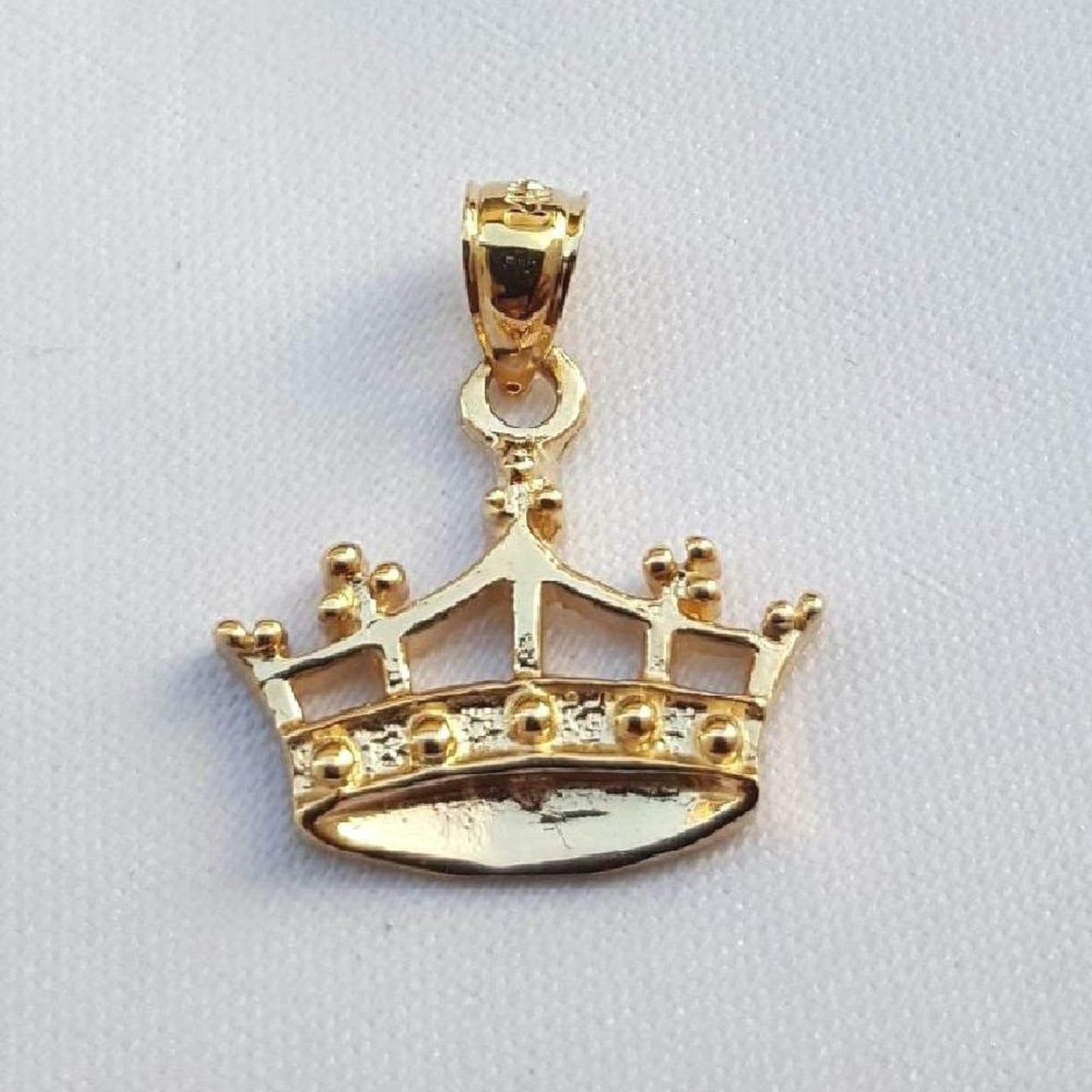 14K Yellow Gold CROWN Pendant