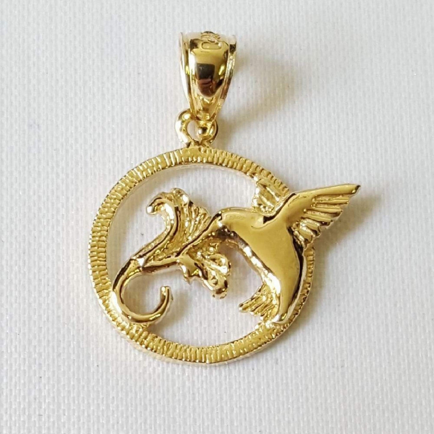 14K Yellow Gold Hummingbird Pendant