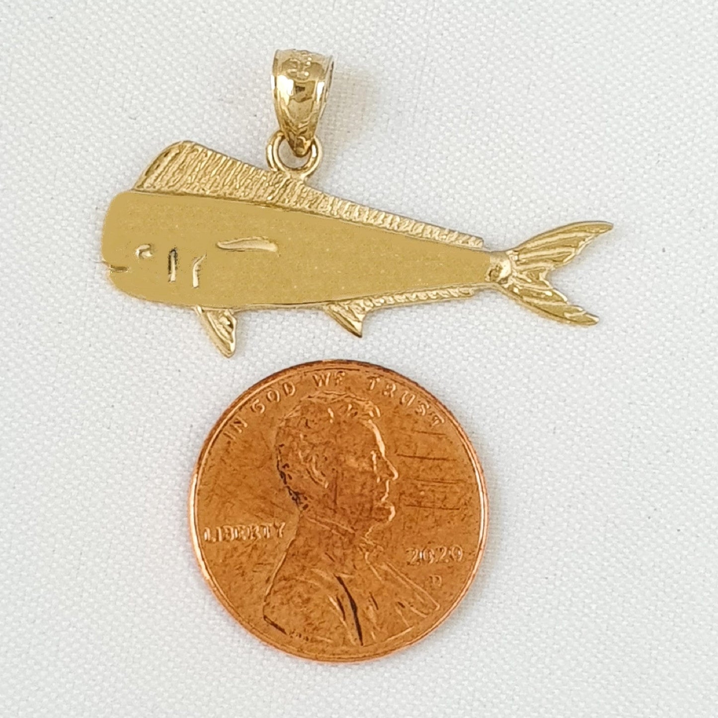 14K Yellow Gold Mahi Mahi Fish Pendant