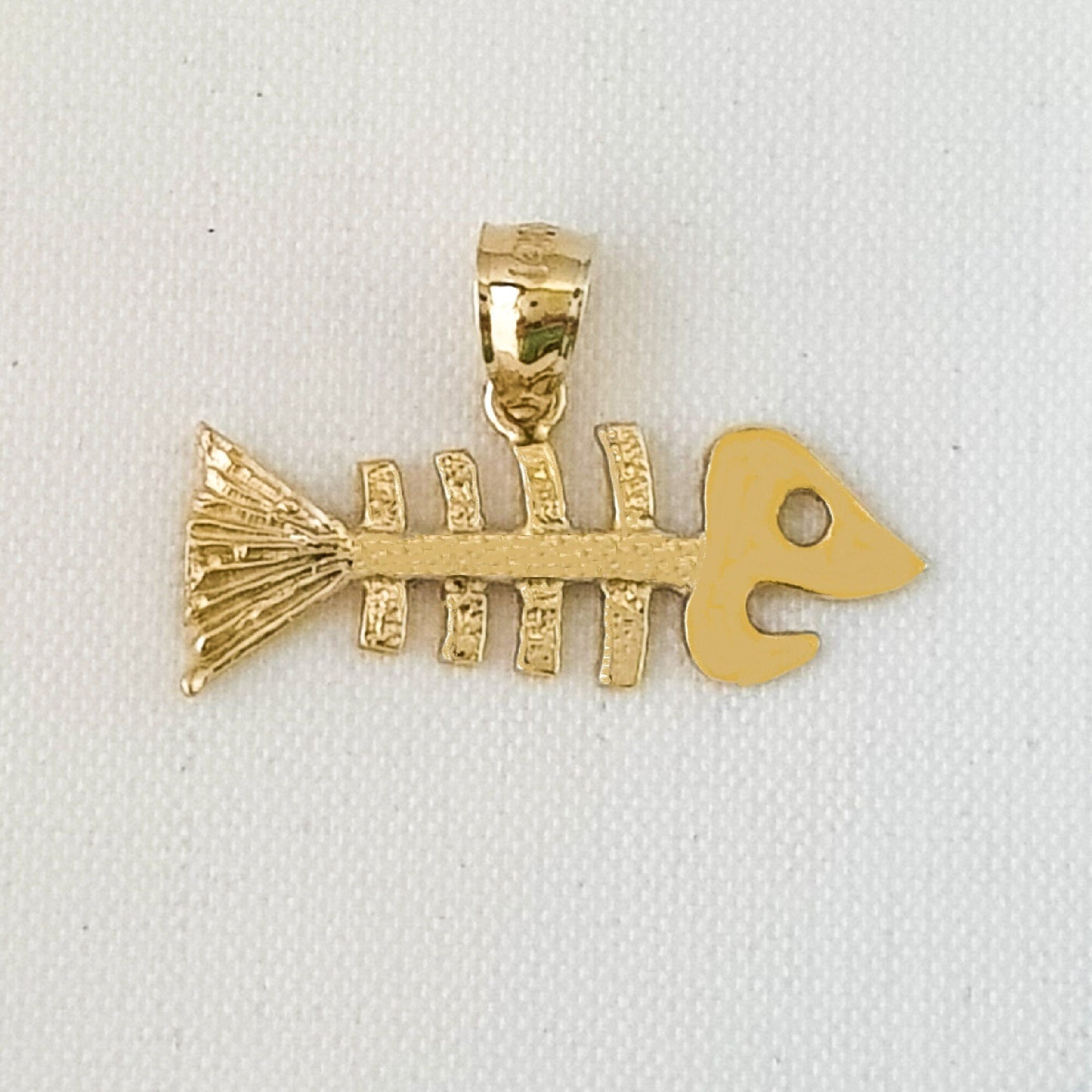 14K Yellow Gold Fish Bone Pendant