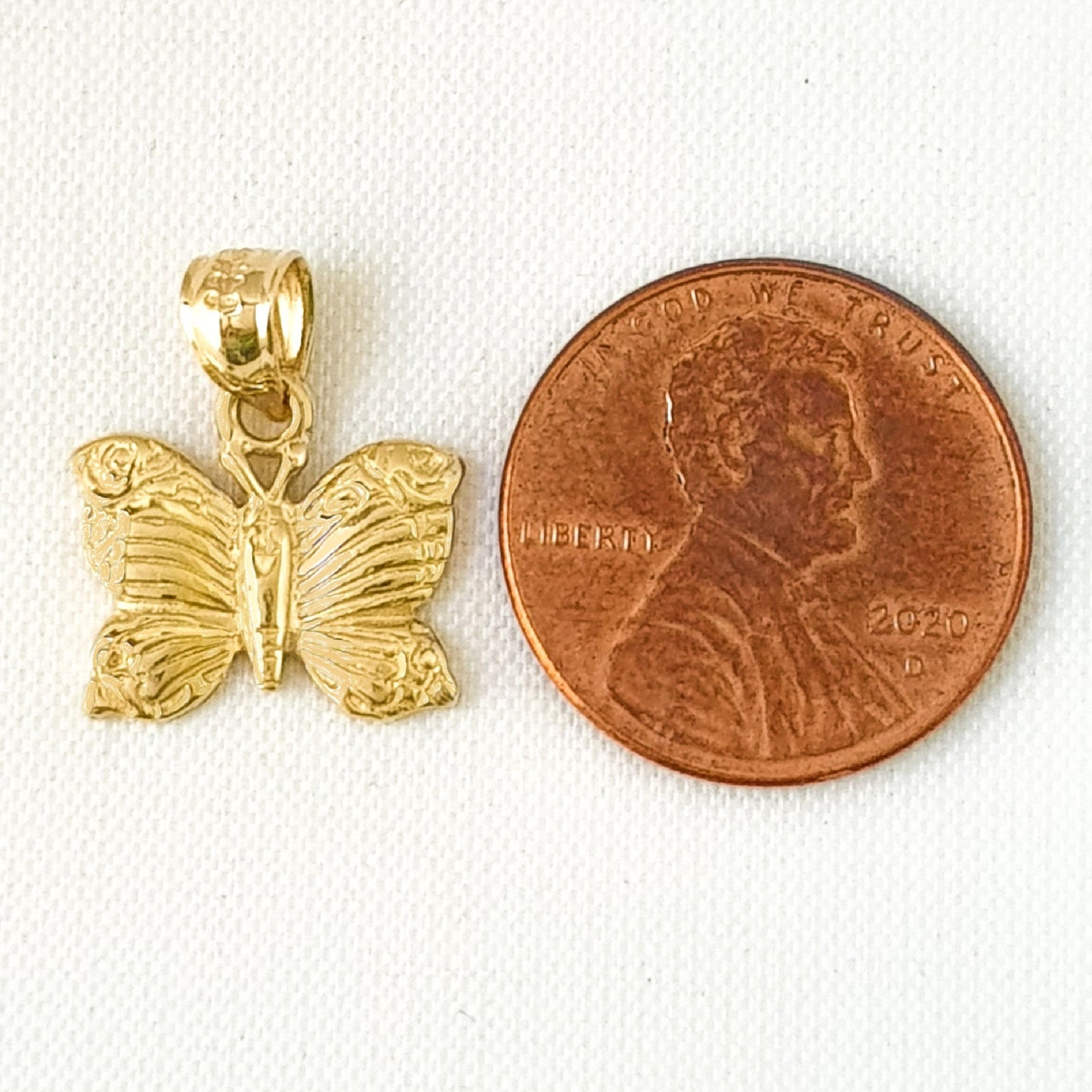 14k Yellow Gold Butterfly Pendant