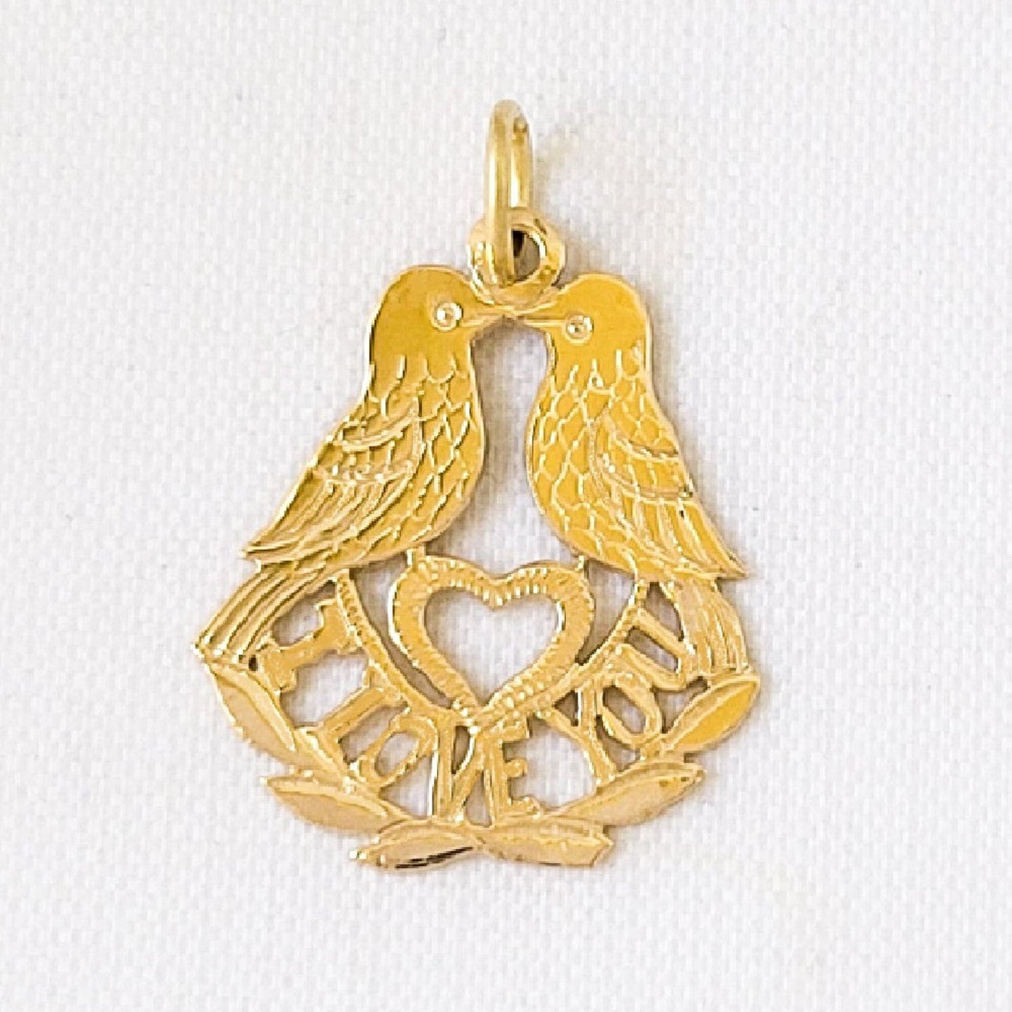 14k Yellow Gold I Love You Kissing Love Birds Heart Pendant