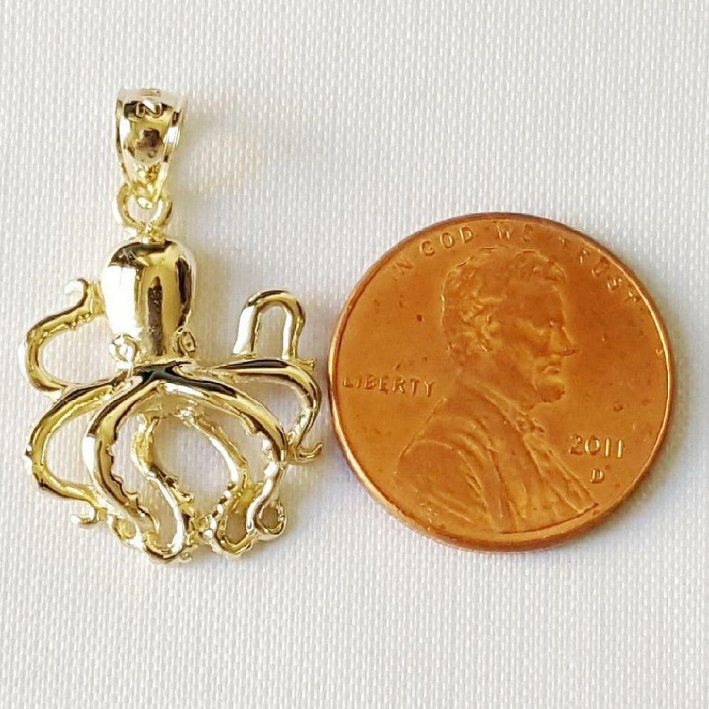 14K Yellow Gold Octopus Pendant