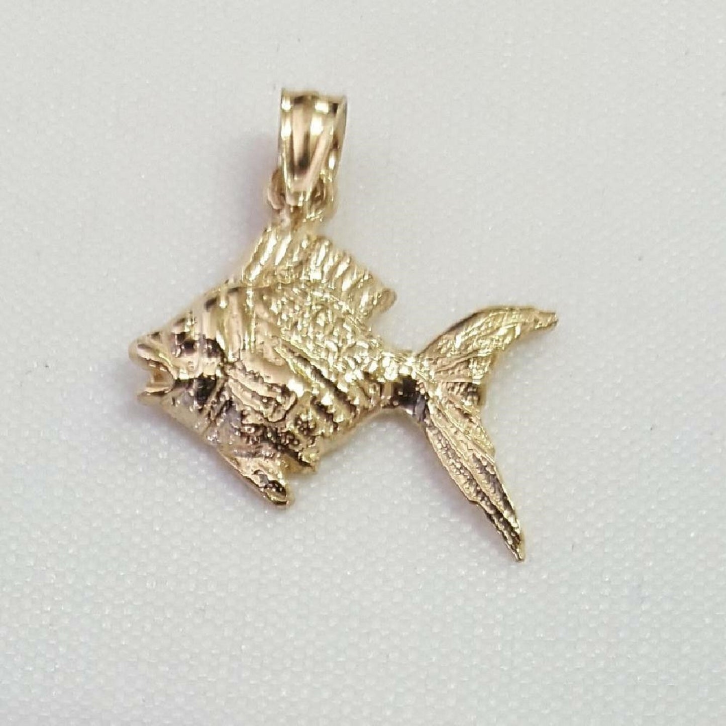 14K Yellow Gold Goldfish Pendant