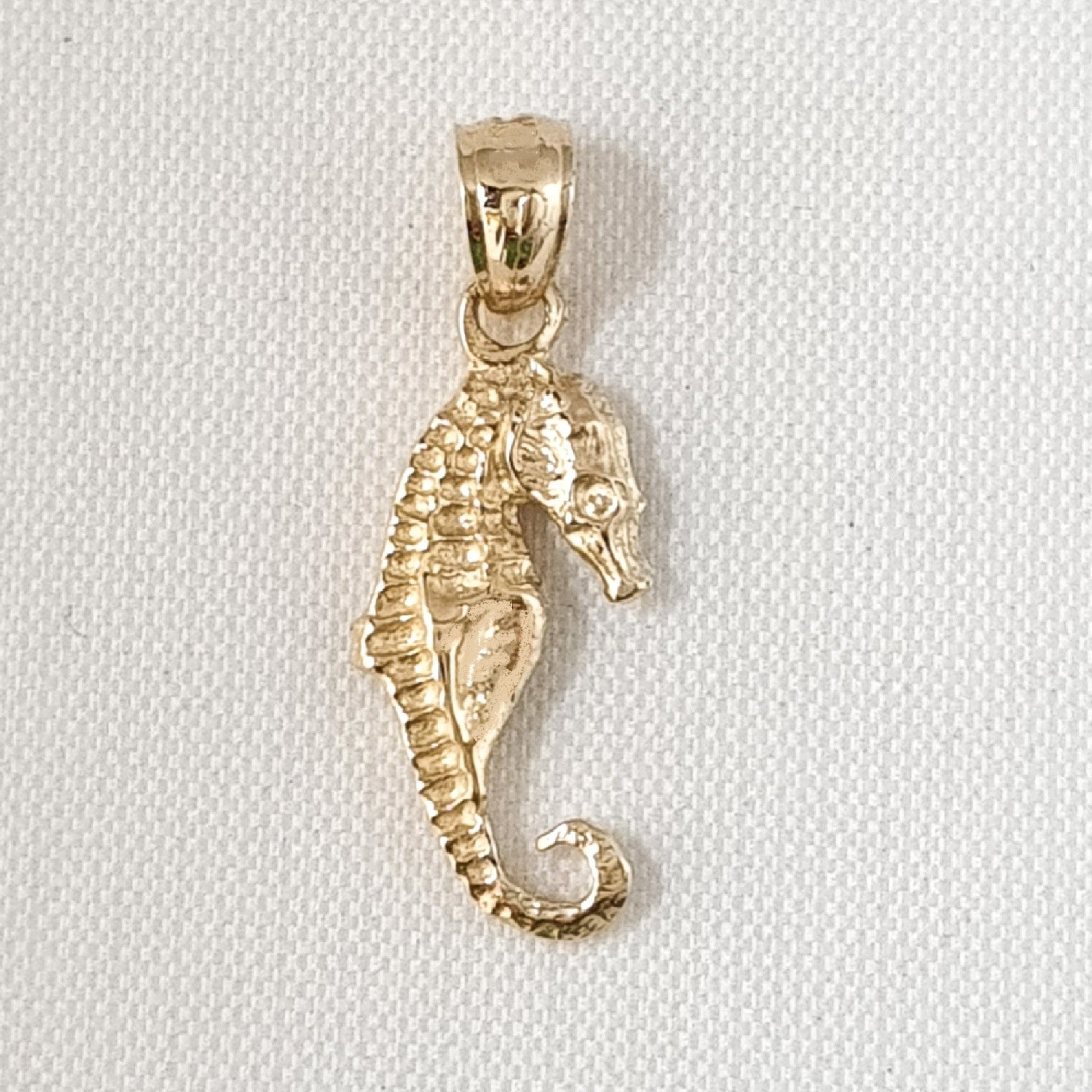 14K Yellow Gold Seahorse 3D (3 Dimensional) Solid Pendant
