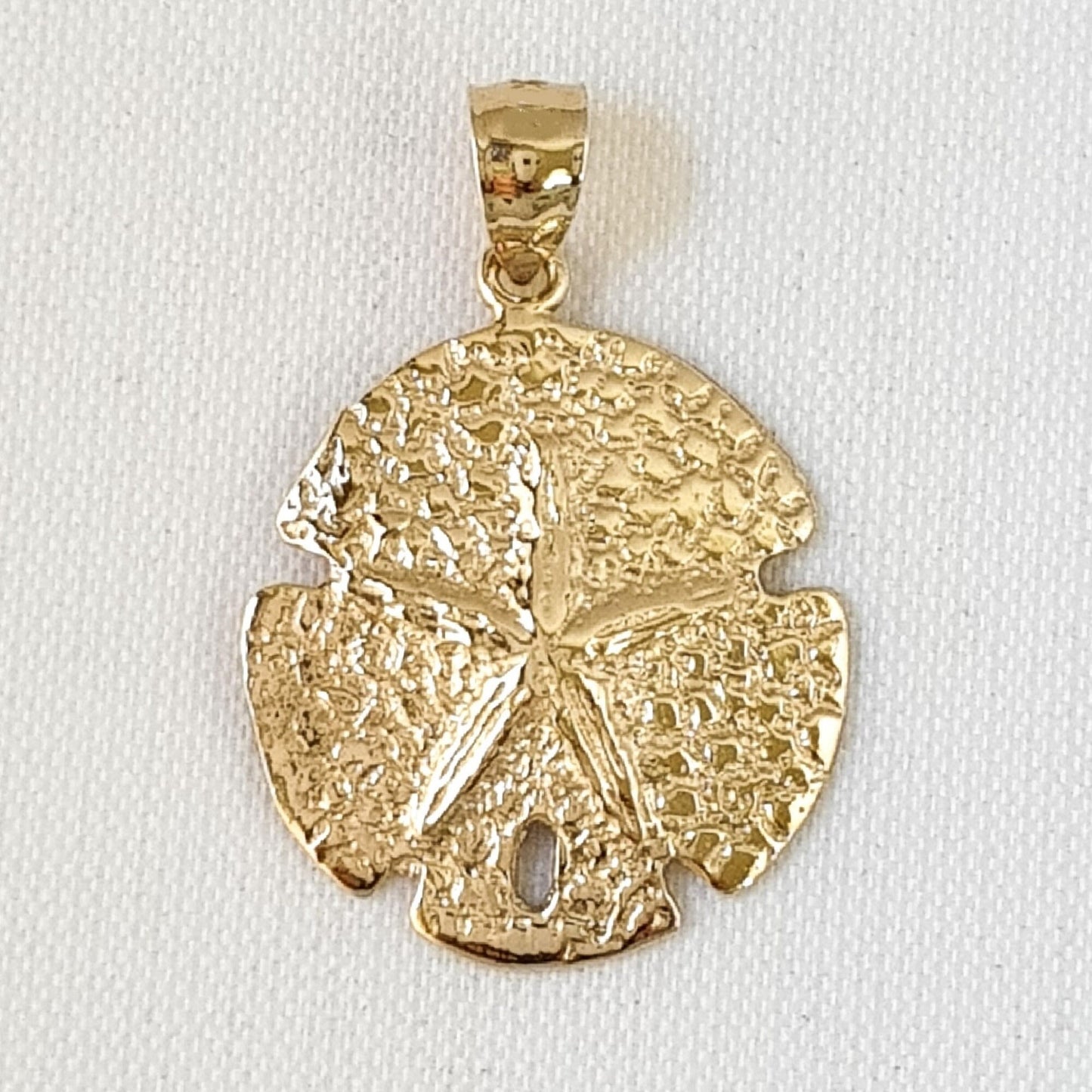 14K Yellow Gold Sand Dollar Pendant