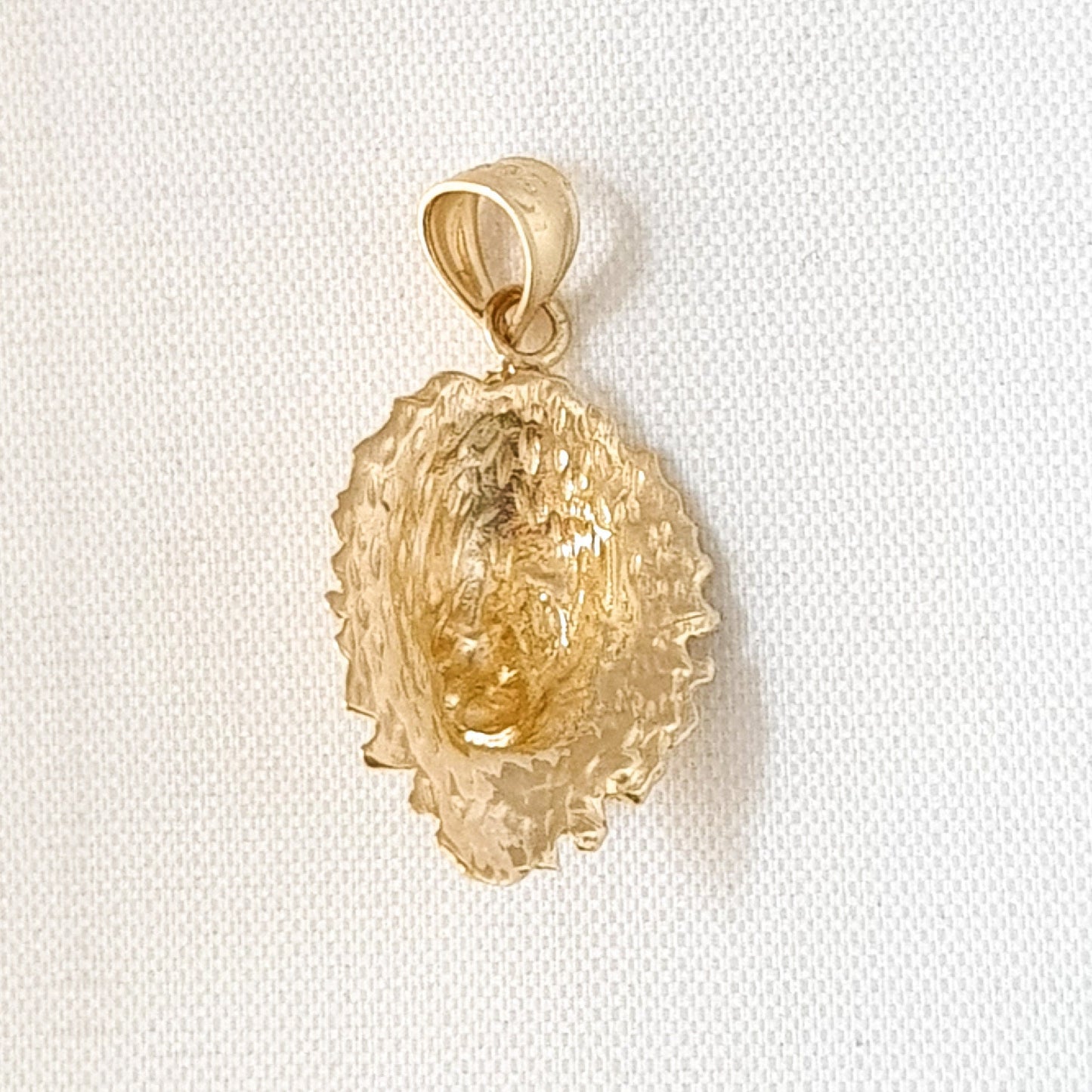 14K Yellow Gold Lion Head Pendant