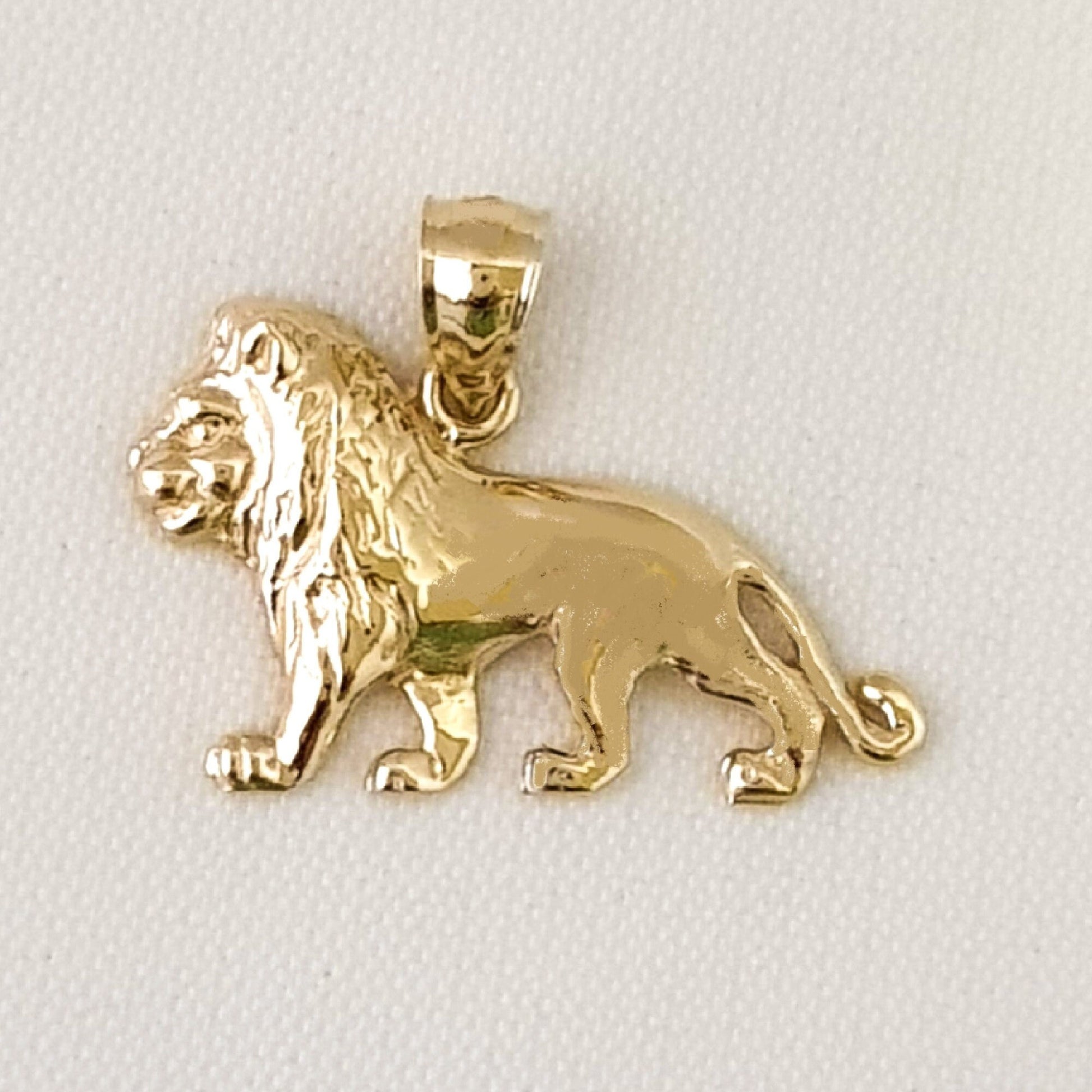 14K Yellow Gold Lion Pendant