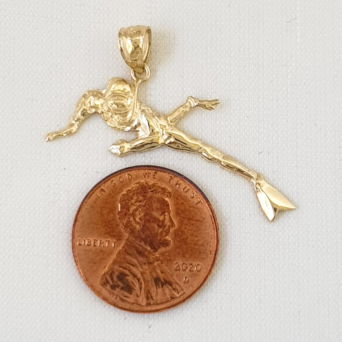 14K Yellow Gold Scuba Diver, Diving Snorkeling Pendant