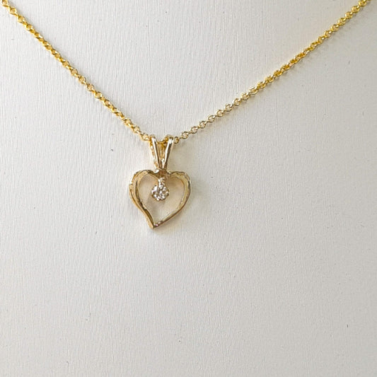 14K Yellow Gold Necklace w/ 2mm (0.03ct) Diamond Heart Pendant
