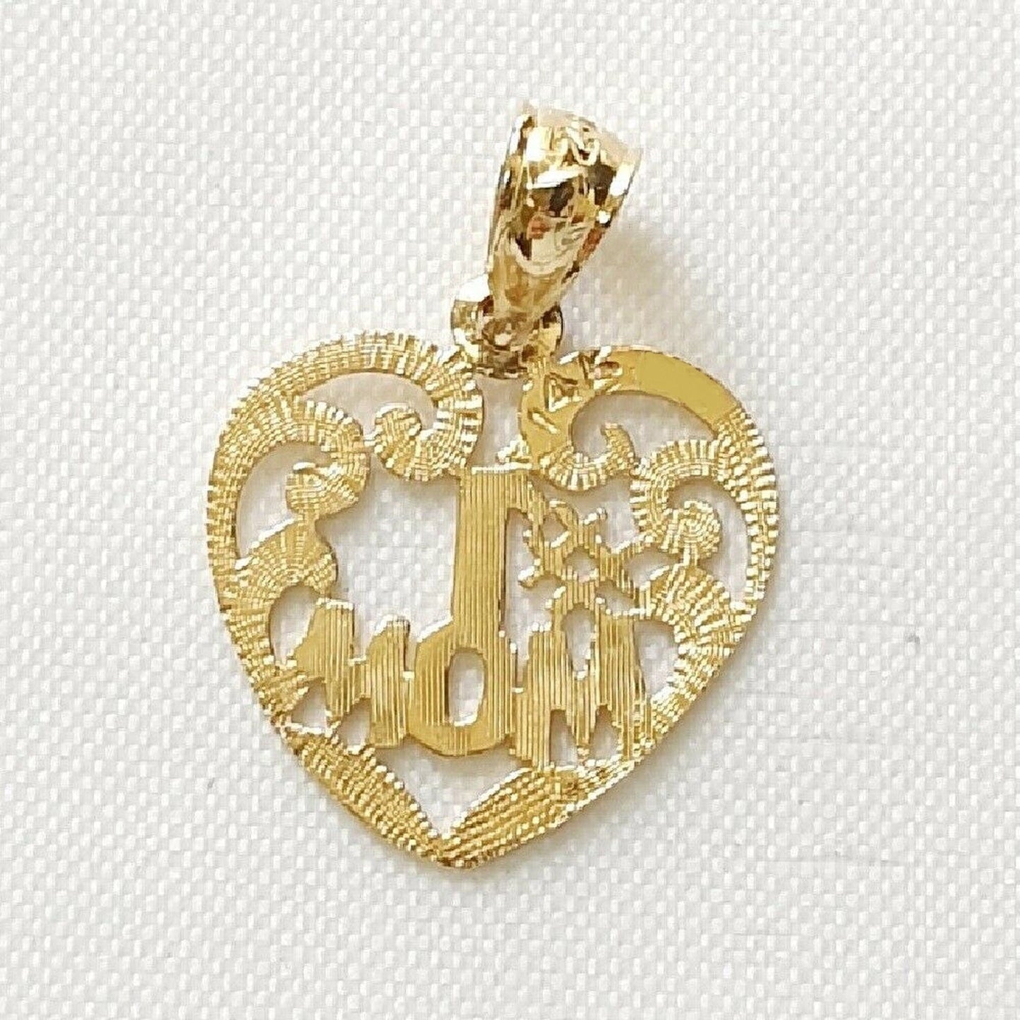 14K Yellow Gold #1 MOM Heart Pendant