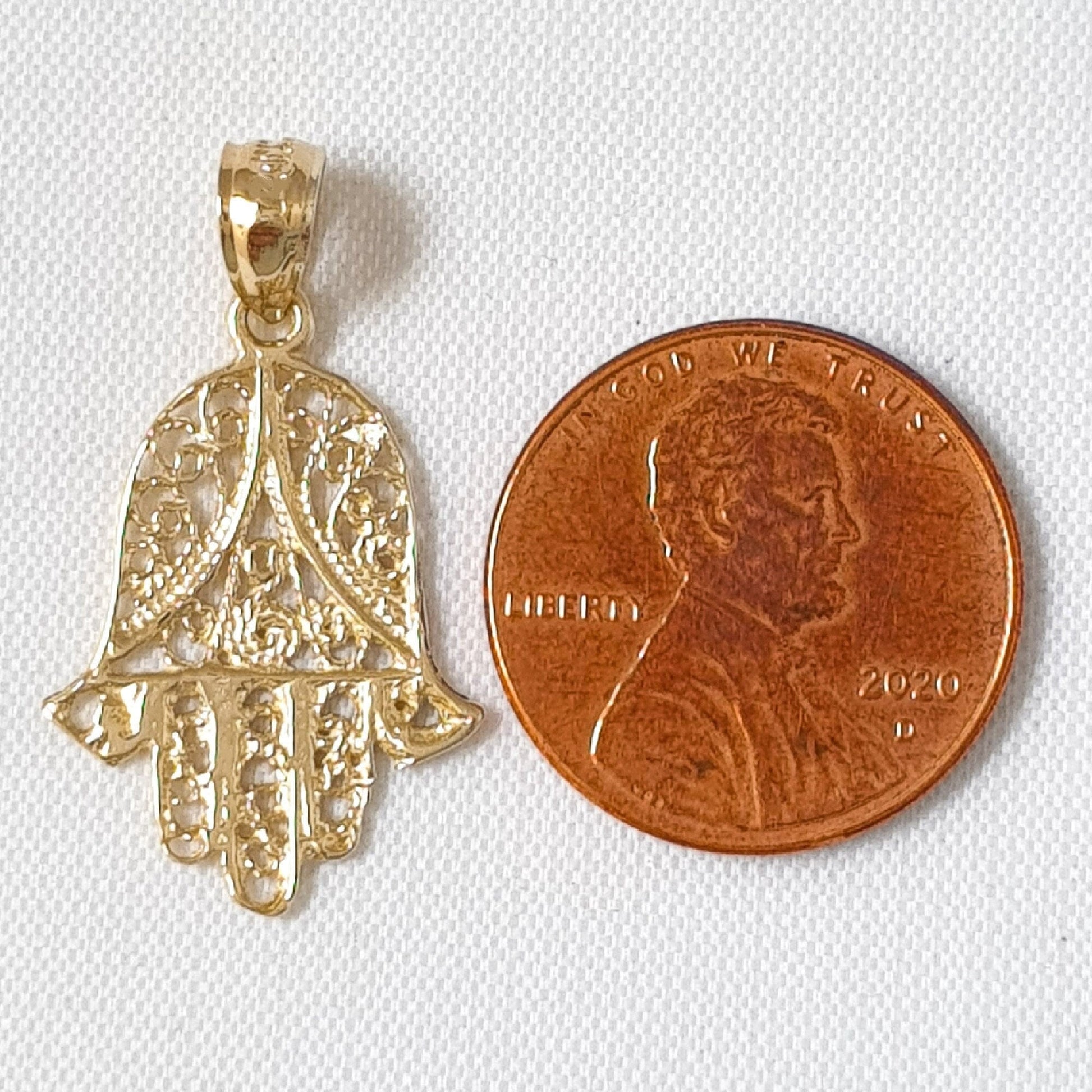 14K Yellow Gold Filigree Hamsa Hand Pendant