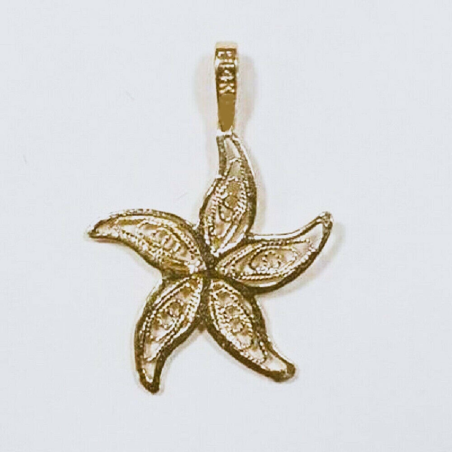 14K Yellow Gold Filigree Starfish Pendant