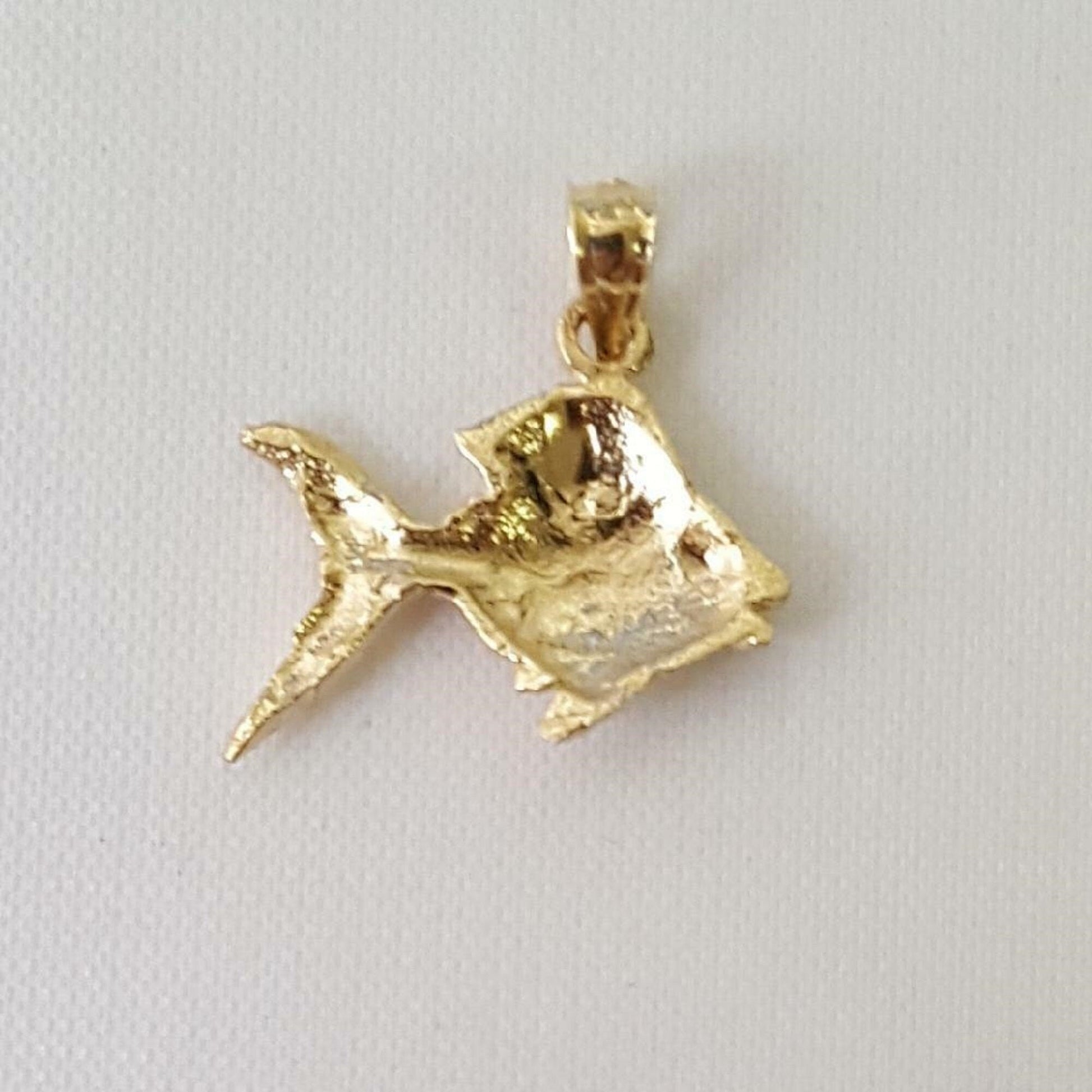 14K Yellow Gold Goldfish Pendant