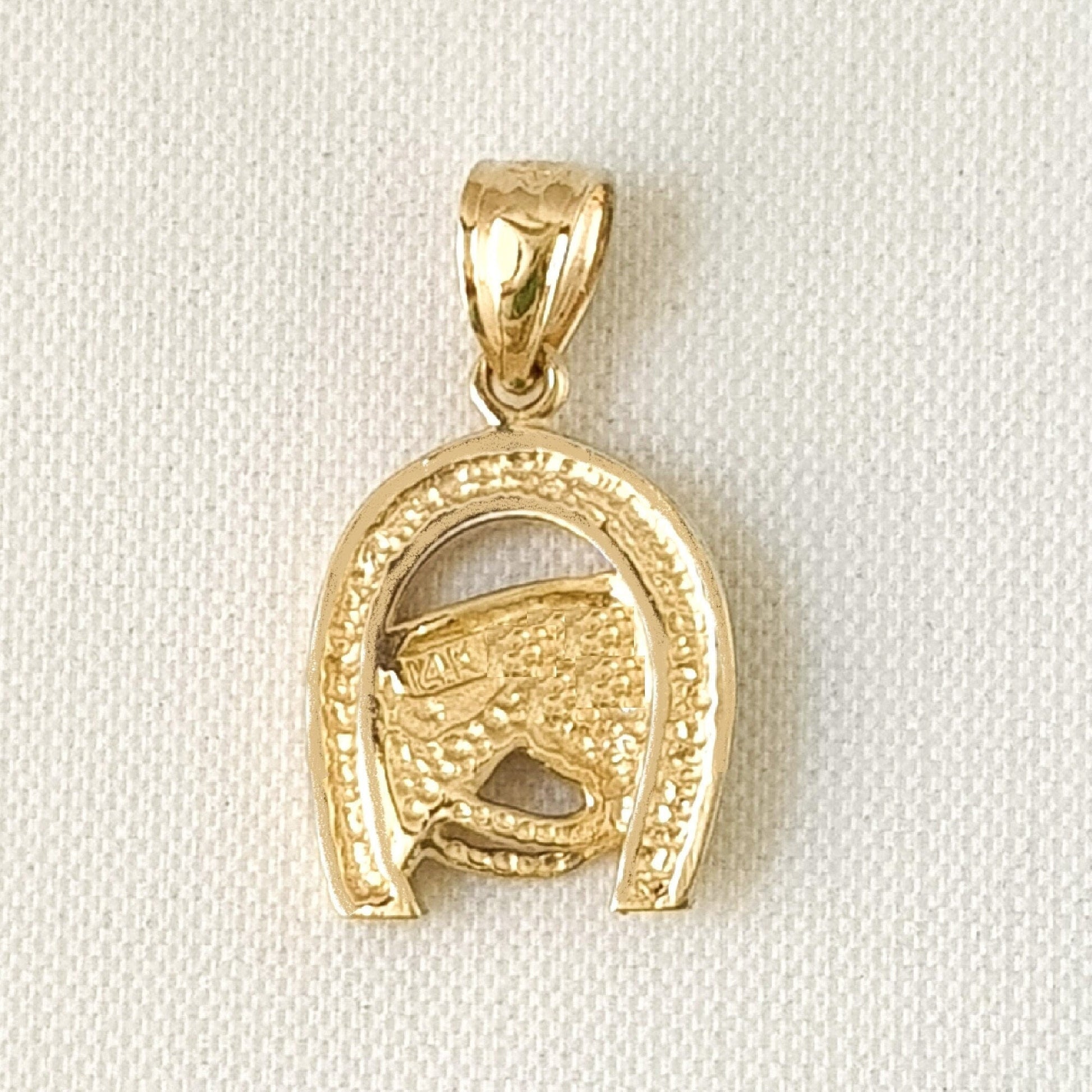 14K Yellow Gold Horse with Horseshoe Pendant