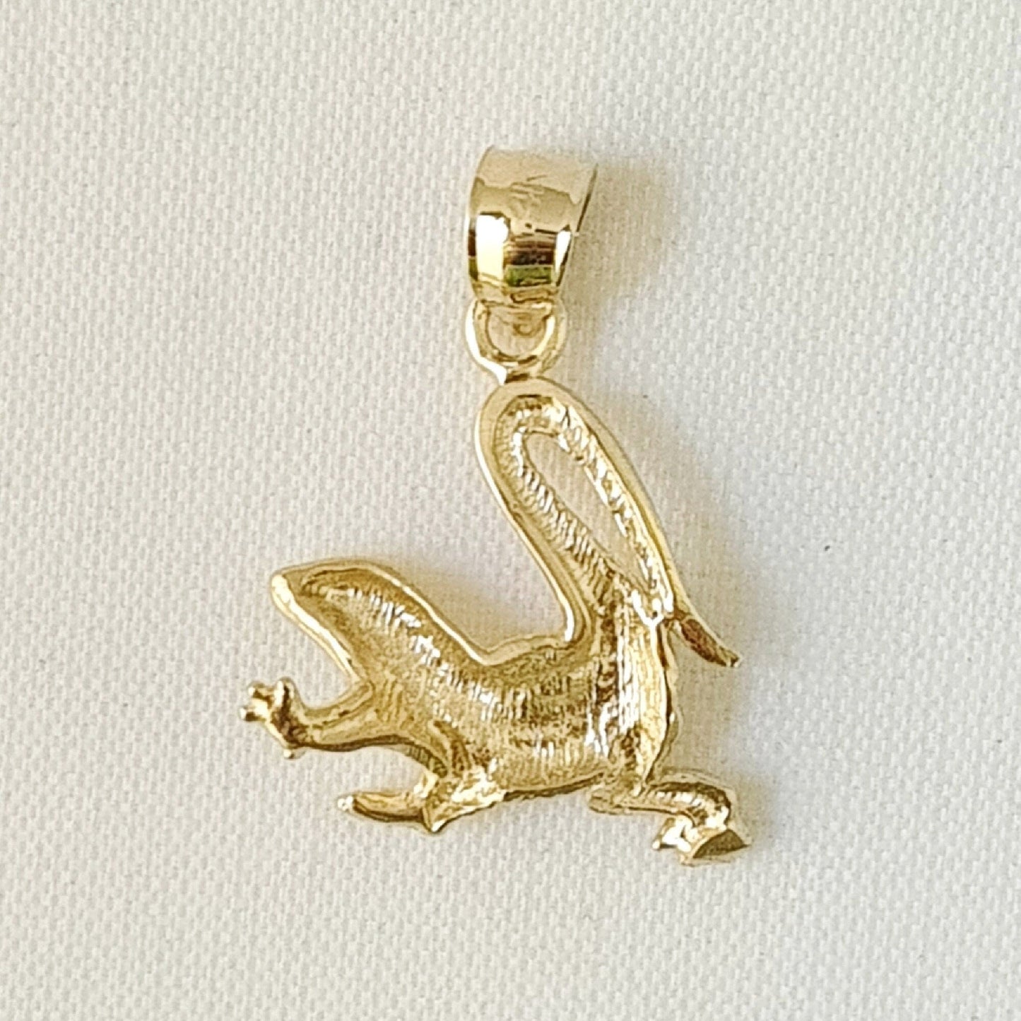 14K Yellow Gold Iguana Lizard Pendant