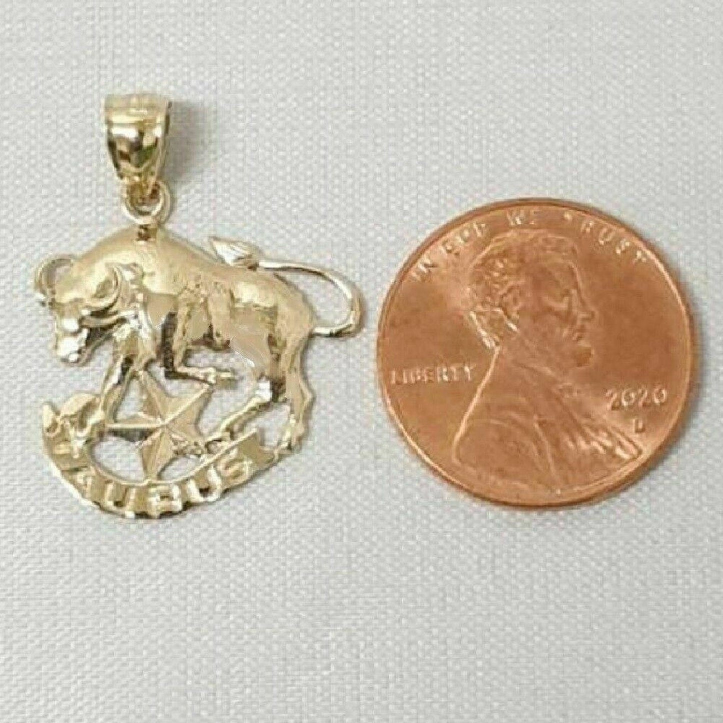 14K Yellow Gold Taurus Bull (04.20-05.20) Zodiac Pendant