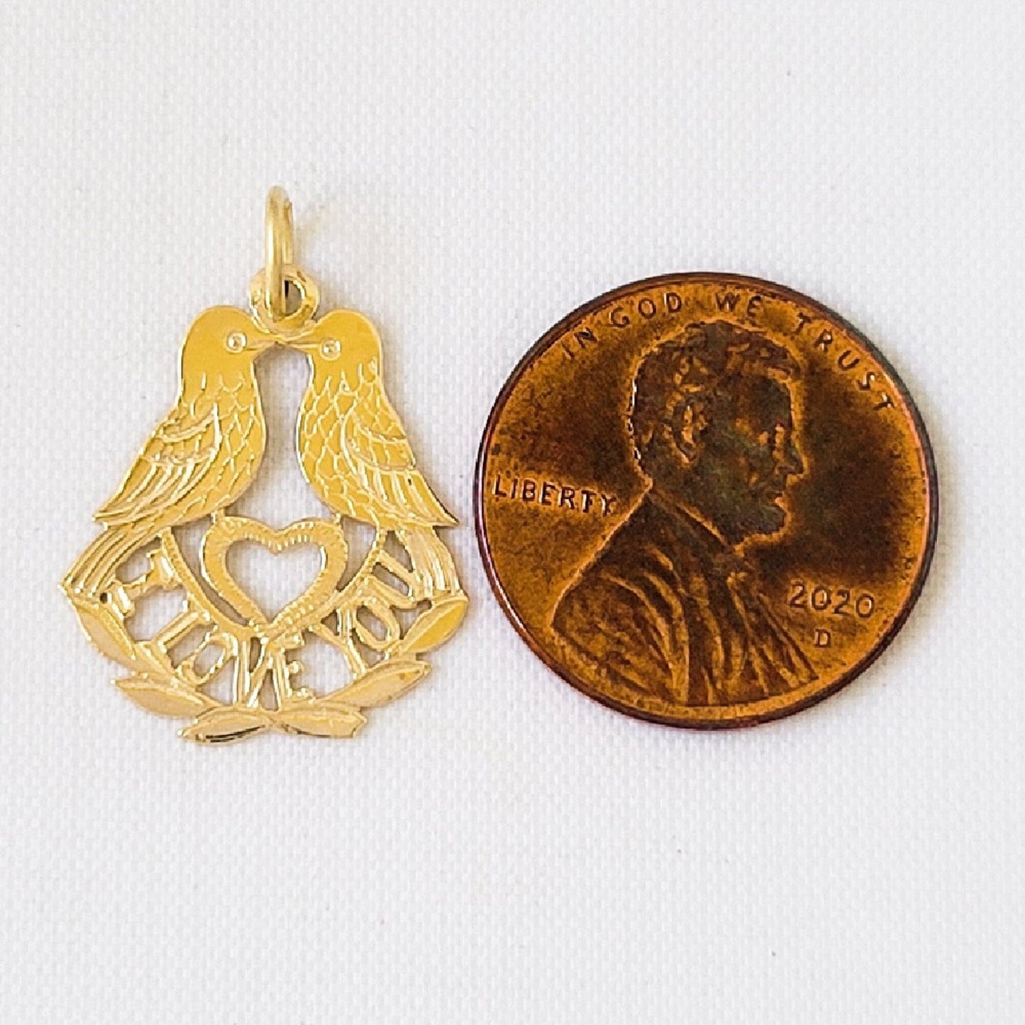 14k Yellow Gold I Love You Kissing Love Birds Heart Pendant