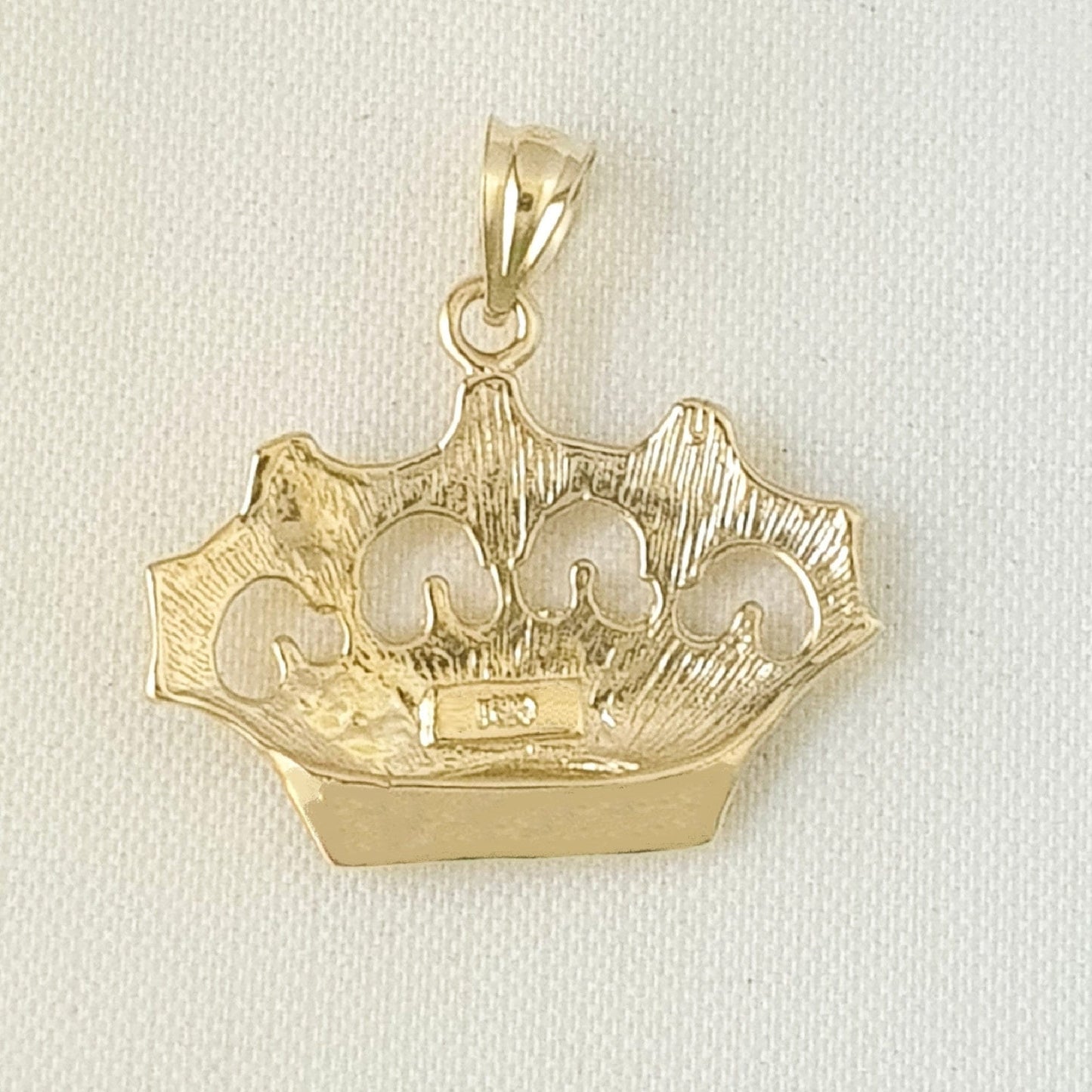 14K Yellow Gold CROWN Pendant