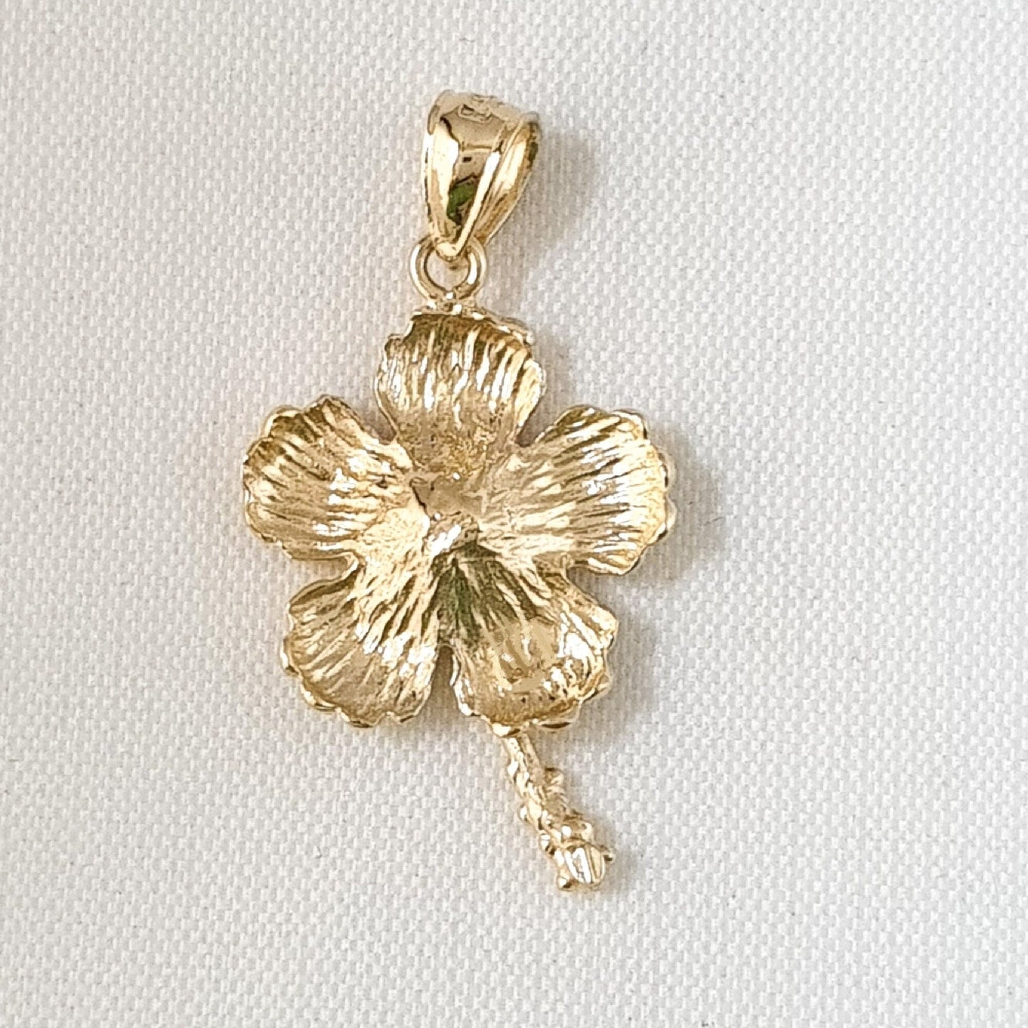 14K Yellow Gold Hawaiian Hibiscus Plumeria Flower Pendant