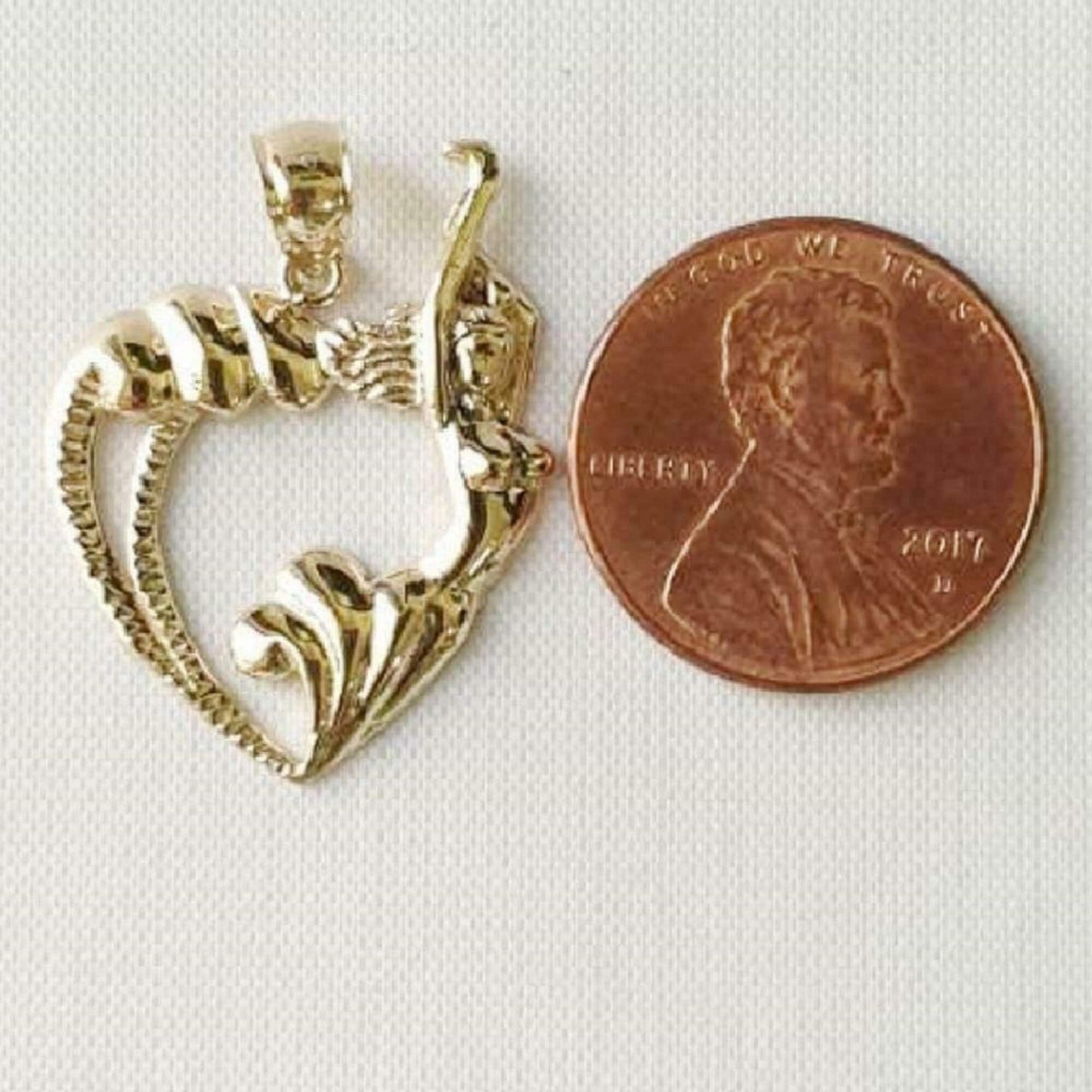 14K Yellow Gold Mermaid w/ Heart Pendant