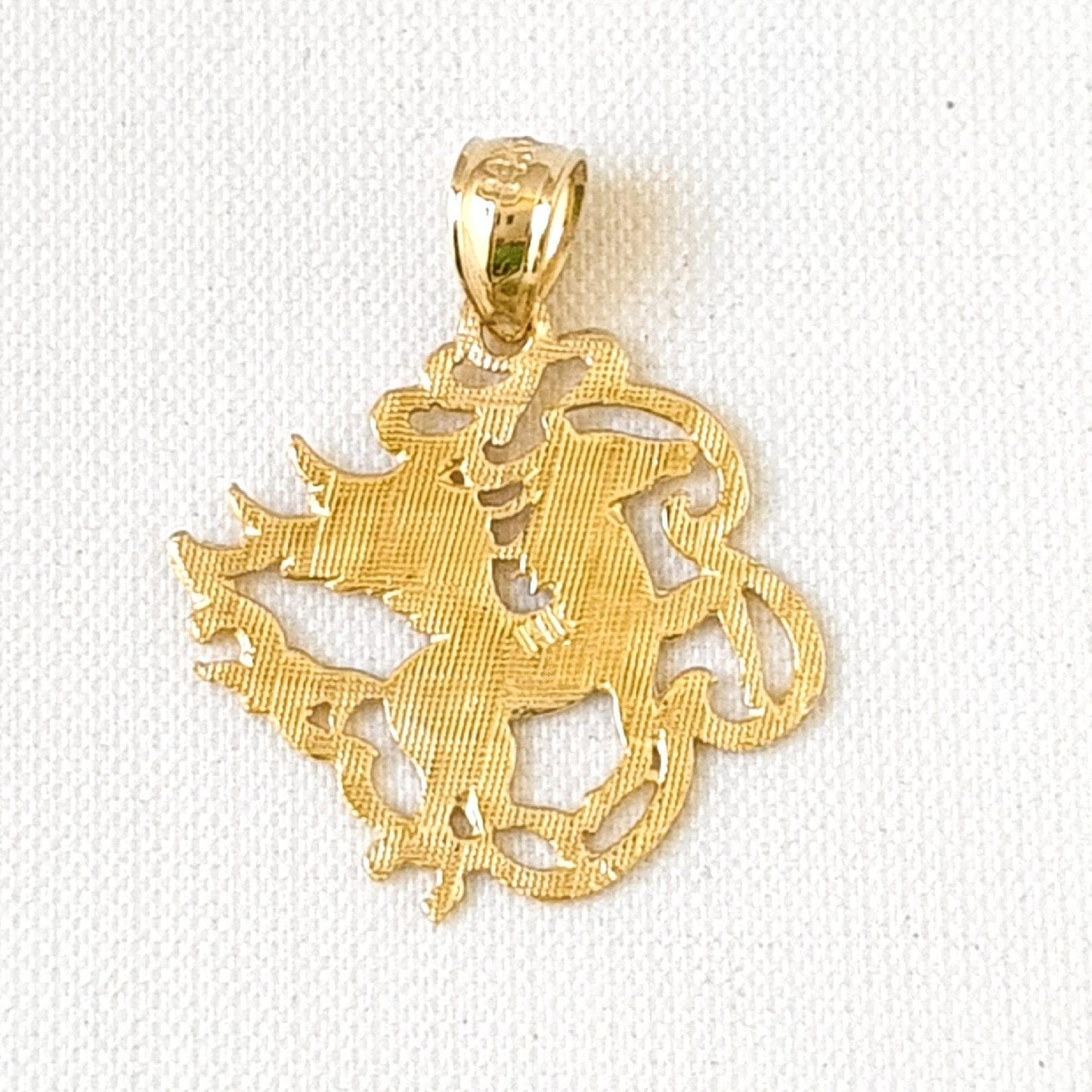 14K Yellow Gold Pegasus Pendant