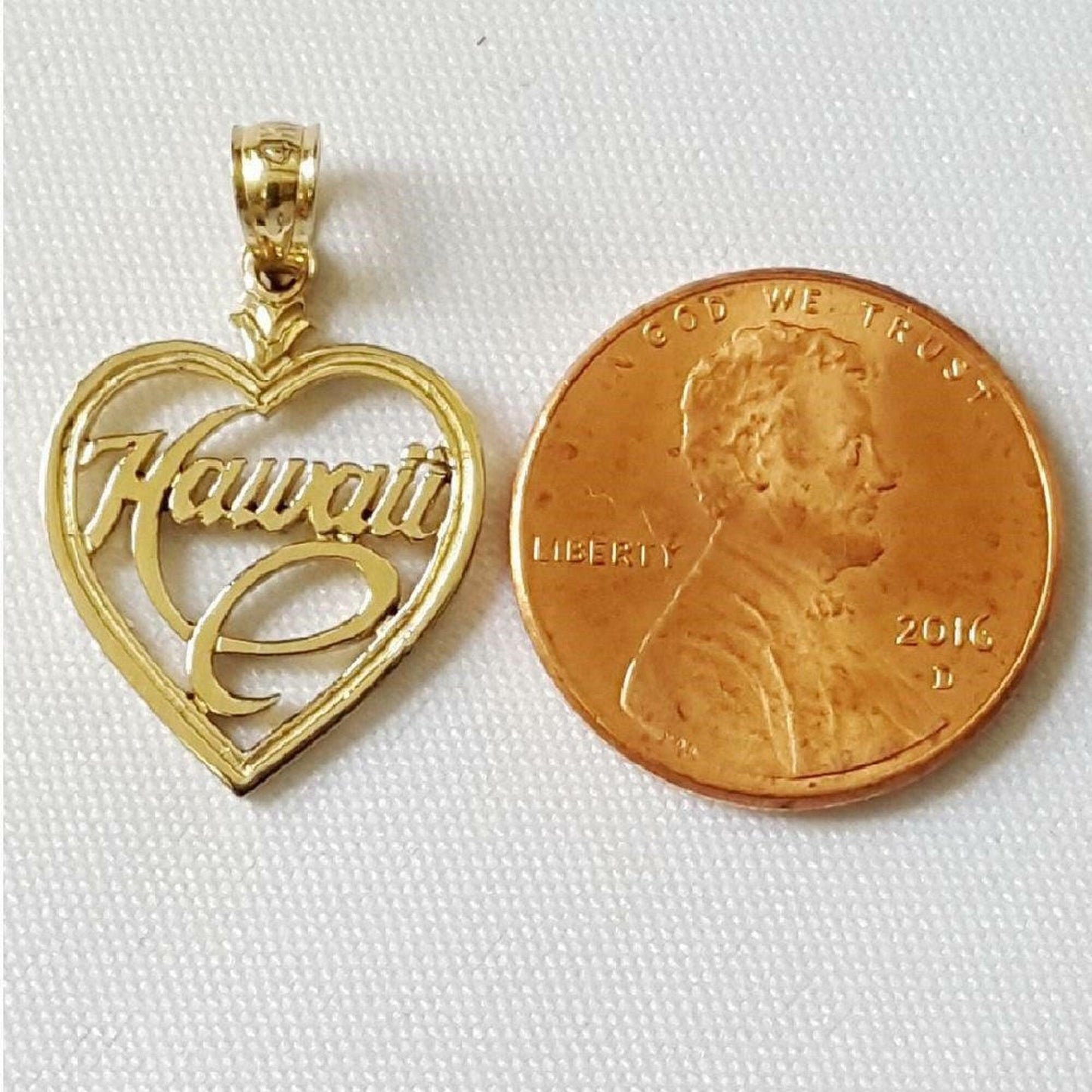 14K Yellow Gold Hawaii Heart Pendant