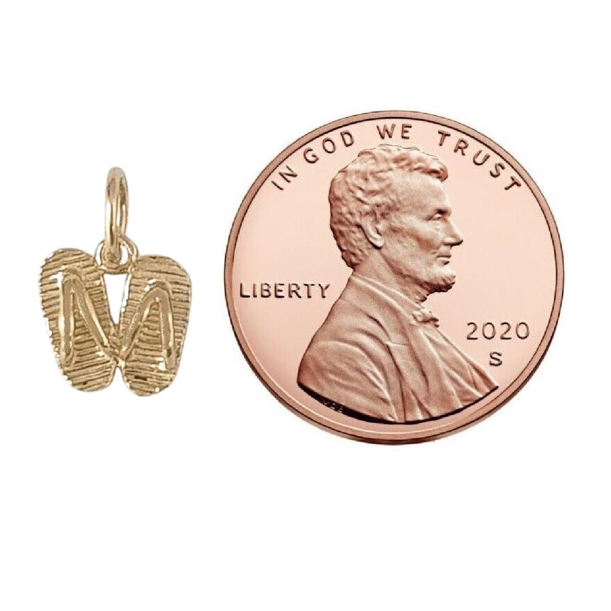 14K Yellow Gold Small Flip Flops 3D Pendant