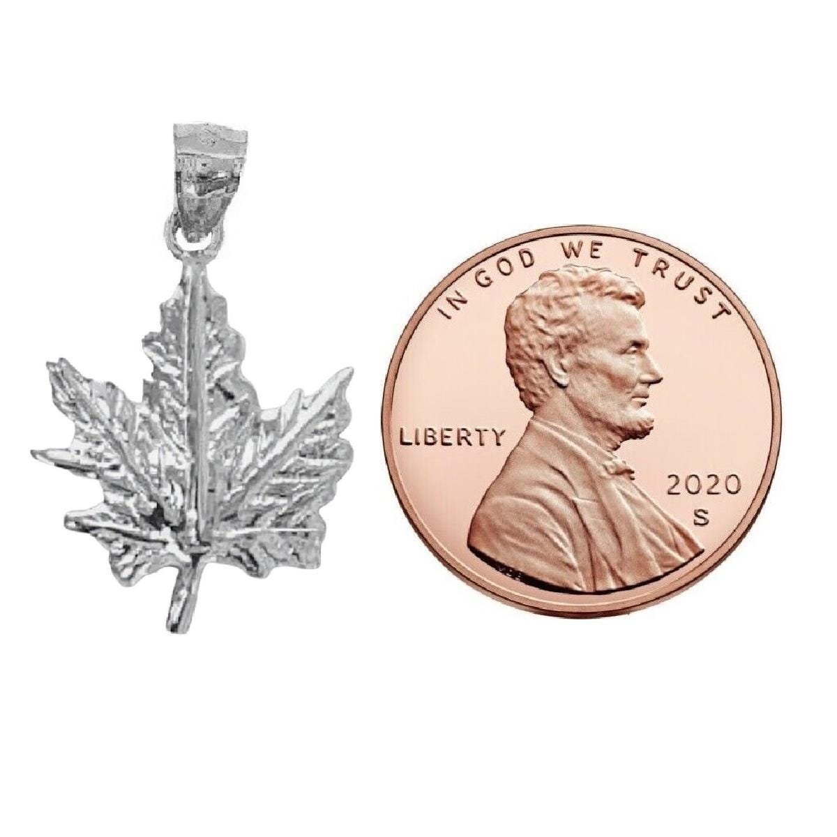 925 Sterling Silver Necklace w/ Maple Leaf Pendant Charm